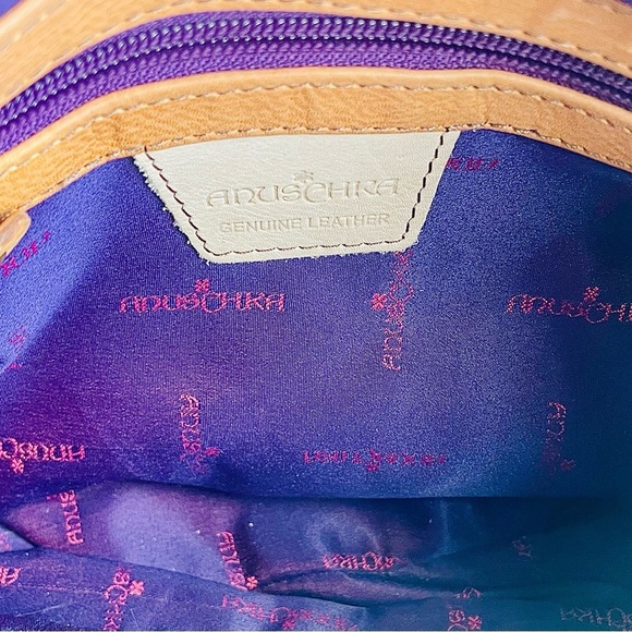 ANUSCHKA Hand Painted Leather Shoulder Bag - Picture 8 of 9